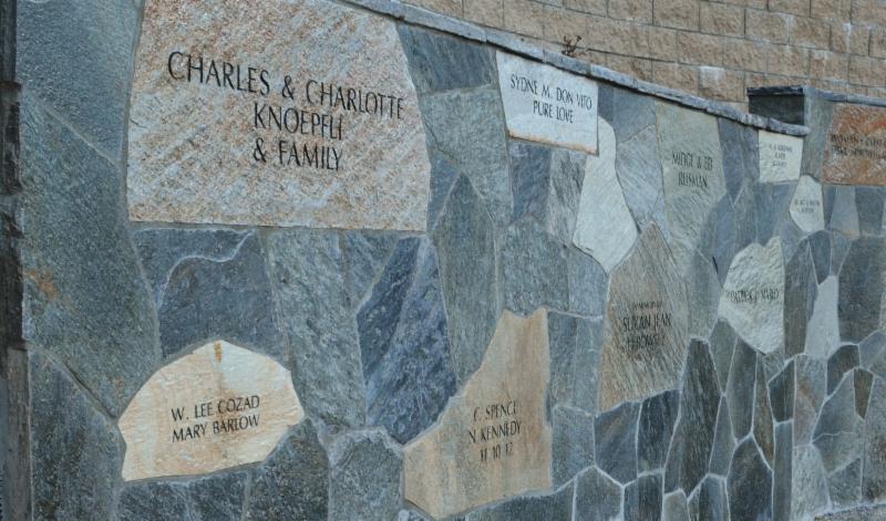 Arrowhead Ridge Flagstone Donor Wall